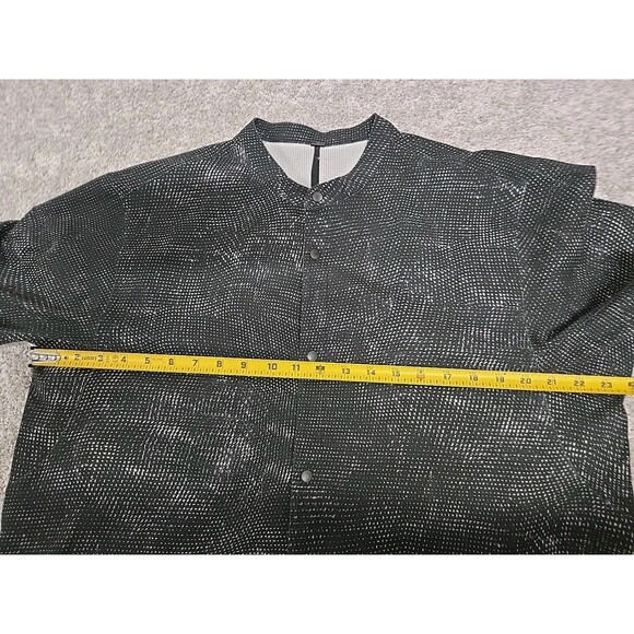 Lululemon Airing Easy Stand Collar Shirt Digital Drift Green Black Men’s Size XL - Picture 5 of 6